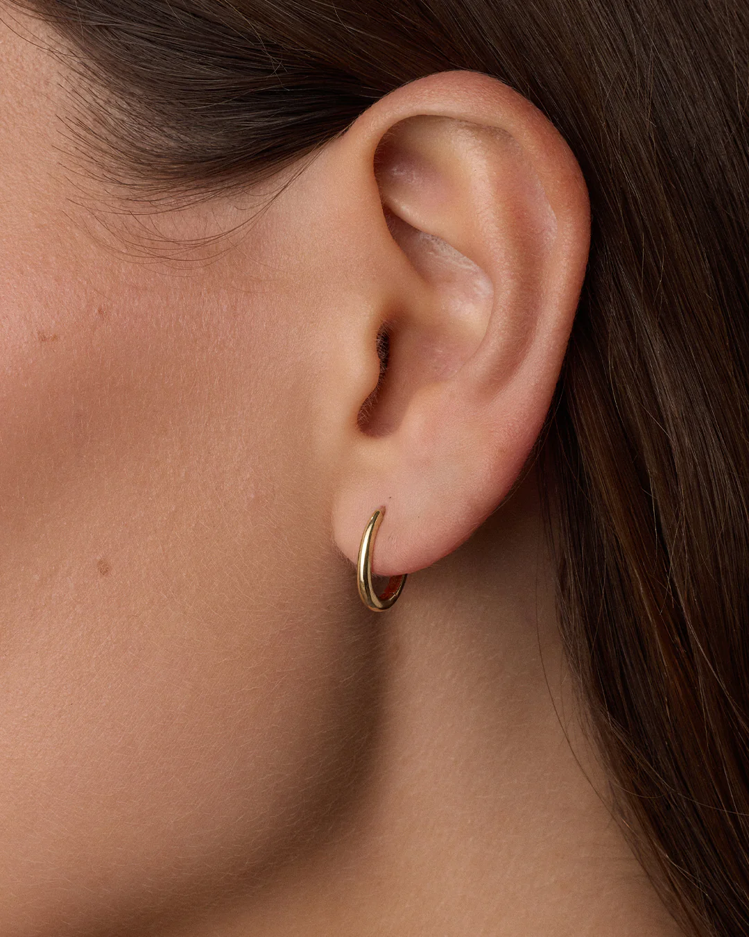 14k Gold Everyday Oval Huggies - Image 6