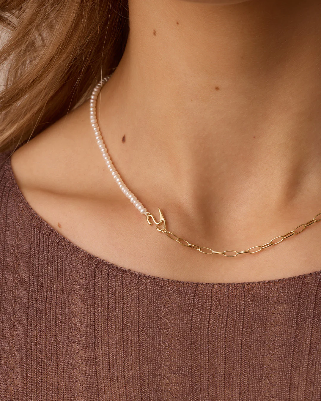Lou Pearl Alphabet Necklace - Image 98