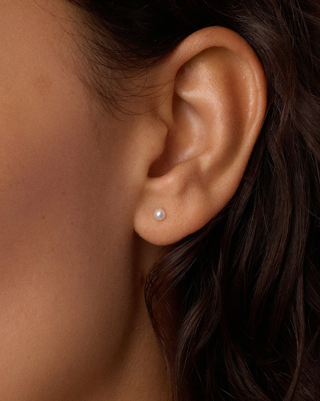 Pearl Flat Back Single Stud - Image 2
