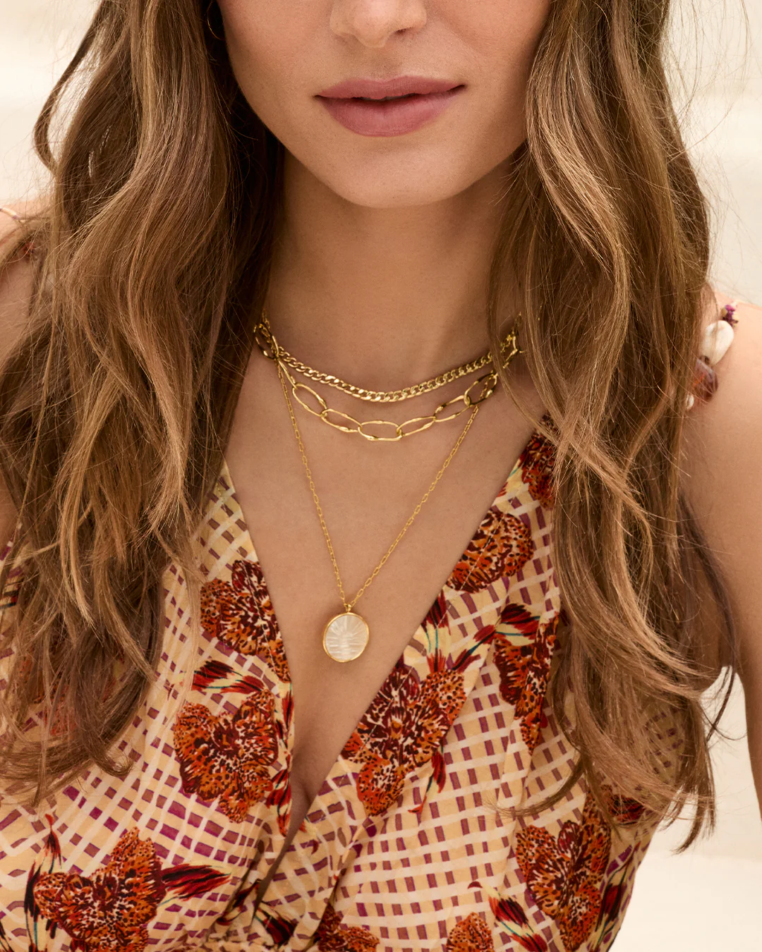Sunset Etched Necklace - Image 3